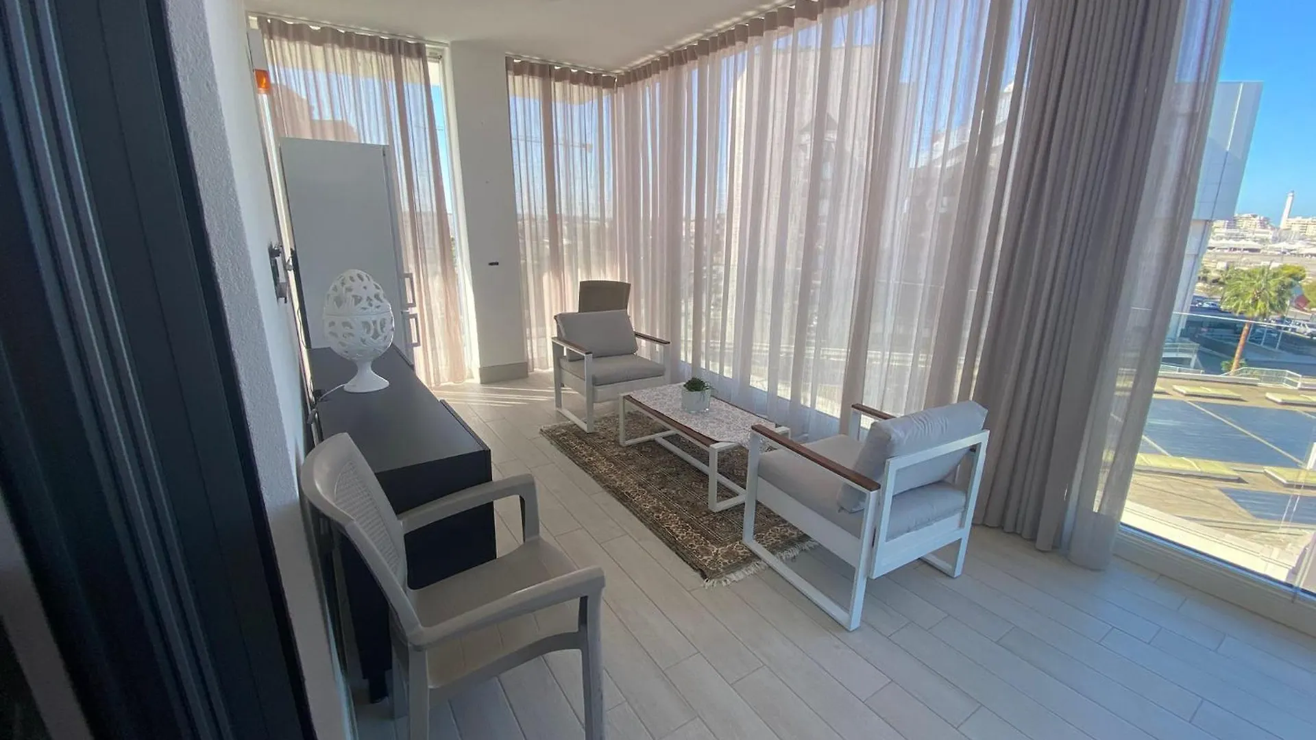Hotel Carlos Palazzo Marisabella Bari Gasthof